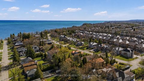 Photo 1 at 575 Park Crescent, West Shore, Pickering