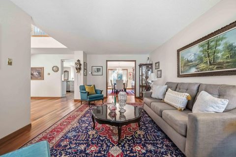 Photo 8 at 575 Park Crescent, West Shore, Pickering