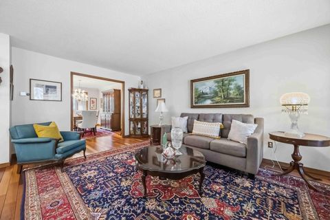 Photo 9 at 575 Park Crescent, West Shore, Pickering