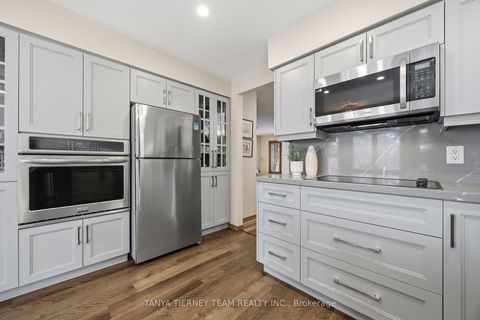 Photo 20 at 575 Park Crescent, West Shore, Pickering