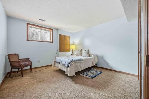 Photo 41 at 575 Park Crescent, West Shore, Pickering
