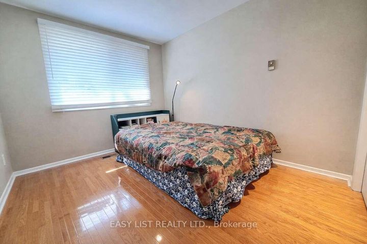 Photo 12 at 1035 Oshawa Boulevard N, Centennial, Oshawa