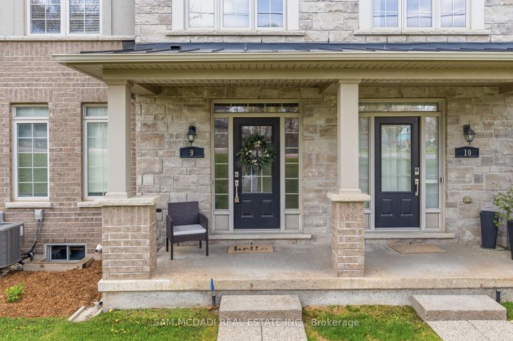 Photo 1 at 9 - 215 Dundas Street E, Waterdown, Hamilton