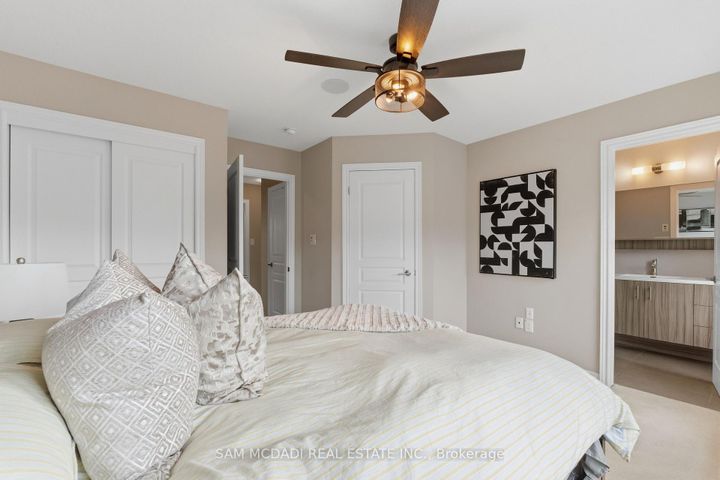 Photo 25 at 9 - 215 Dundas Street E, Waterdown, Hamilton