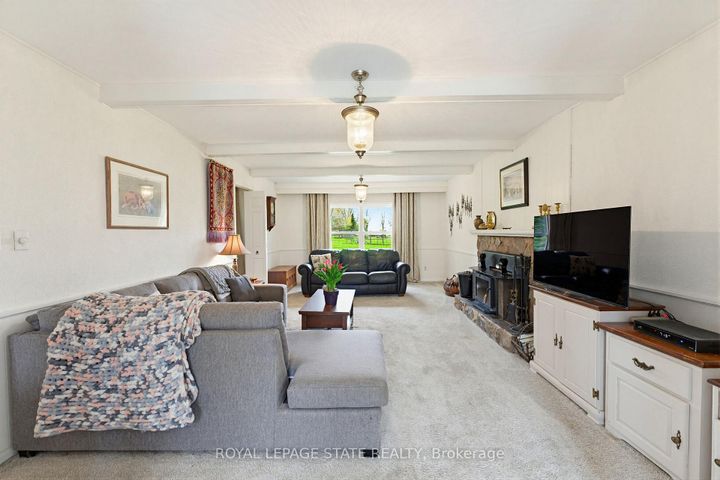 Photo 18 at 10 Huisman Lane, Rural Flamborough, Hamilton