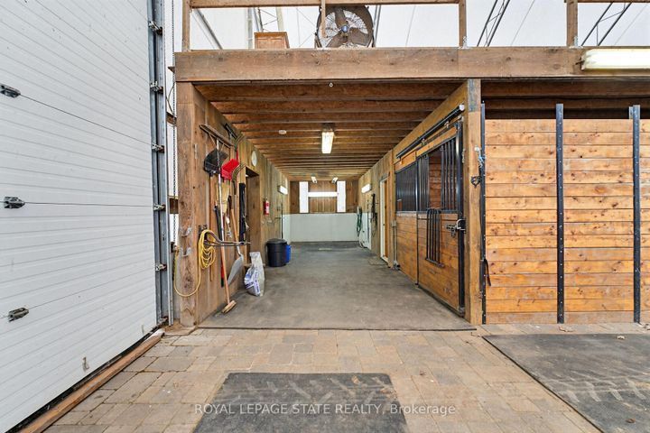 Photo 46 at 10 Huisman Lane, Rural Flamborough, Hamilton