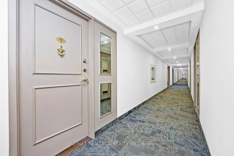 Photo 2 at 235 - 4001 Don Mills Road, Hillcrest Village, Toronto