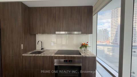 Photo 11 at 1704 - 1 Bloor Street E, Yonge Corridor, Toronto