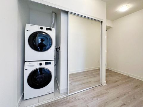 Photo 10 at 907 - 100 Dalhousie Street, Yonge Corridor, Toronto
