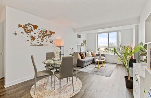 Photo 9 at 311 - 330 Mccowan Road, Eglinton East, Toronto
