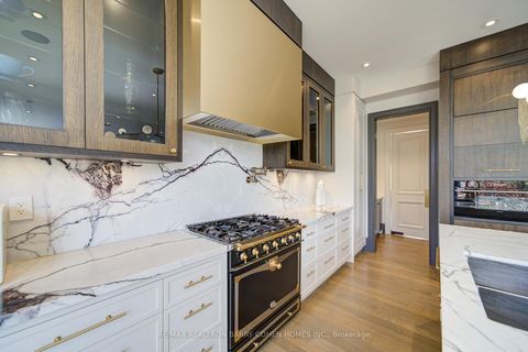 Photo 23 at 15 Ames Circle, Don Mills, Toronto