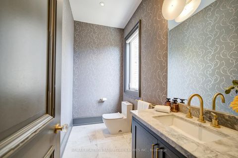 Photo 25 at 15 Ames Circle, Don Mills, Toronto