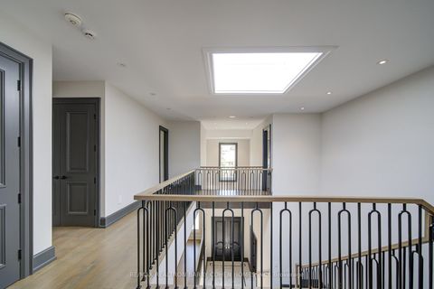 Photo 28 at 15 Ames Circle, Don Mills, Toronto