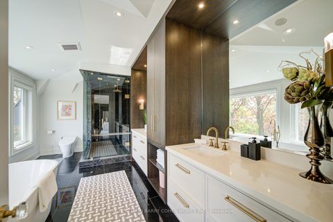 Photo 31 at 15 Ames Circle, Don Mills, Toronto