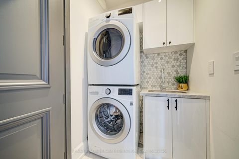 Photo 35 at 15 Ames Circle, Don Mills, Toronto