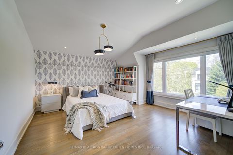 Photo 38 at 15 Ames Circle, Don Mills, Toronto