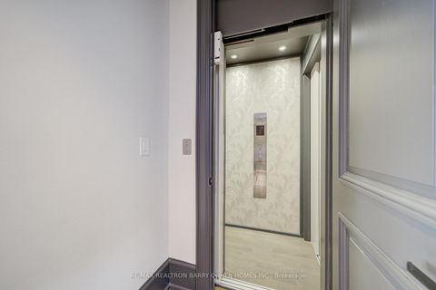 Photo 43 at 15 Ames Circle, Don Mills, Toronto