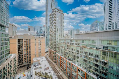 Photo 13 at 1502 - 30 Nelson Street, Waterfront Communities C1, Toronto