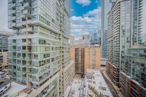 Photo 14 at 1502 - 30 Nelson Street, Waterfront Communities C1, Toronto