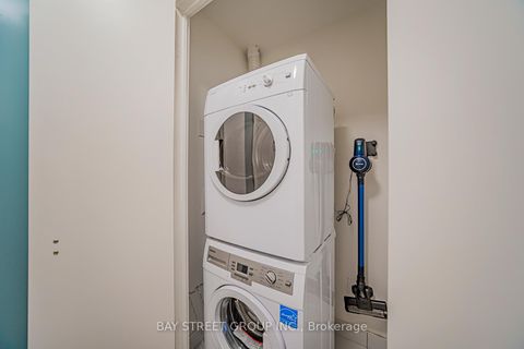 Photo 34 at 1502 - 30 Nelson Street, Waterfront Communities C1, Toronto