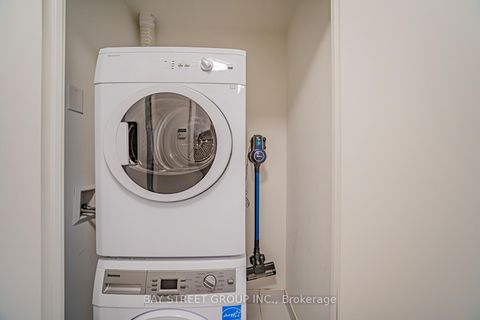 Photo 35 at 1502 - 30 Nelson Street, Waterfront Communities C1, Toronto