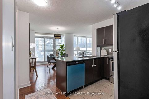 Photo 16 at 603 - 33 Bay Street, Waterfront Communities C1, Toronto