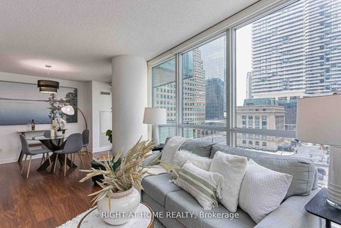 Photo 22 at 603 - 33 Bay Street, Waterfront Communities C1, Toronto