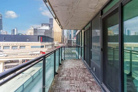 Photo 36 at 603 - 33 Bay Street, Waterfront Communities C1, Toronto