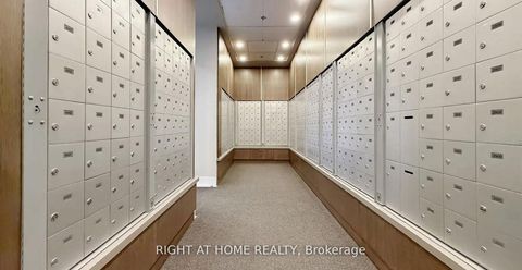 Photo 47 at 603 - 33 Bay Street, Waterfront Communities C1, Toronto