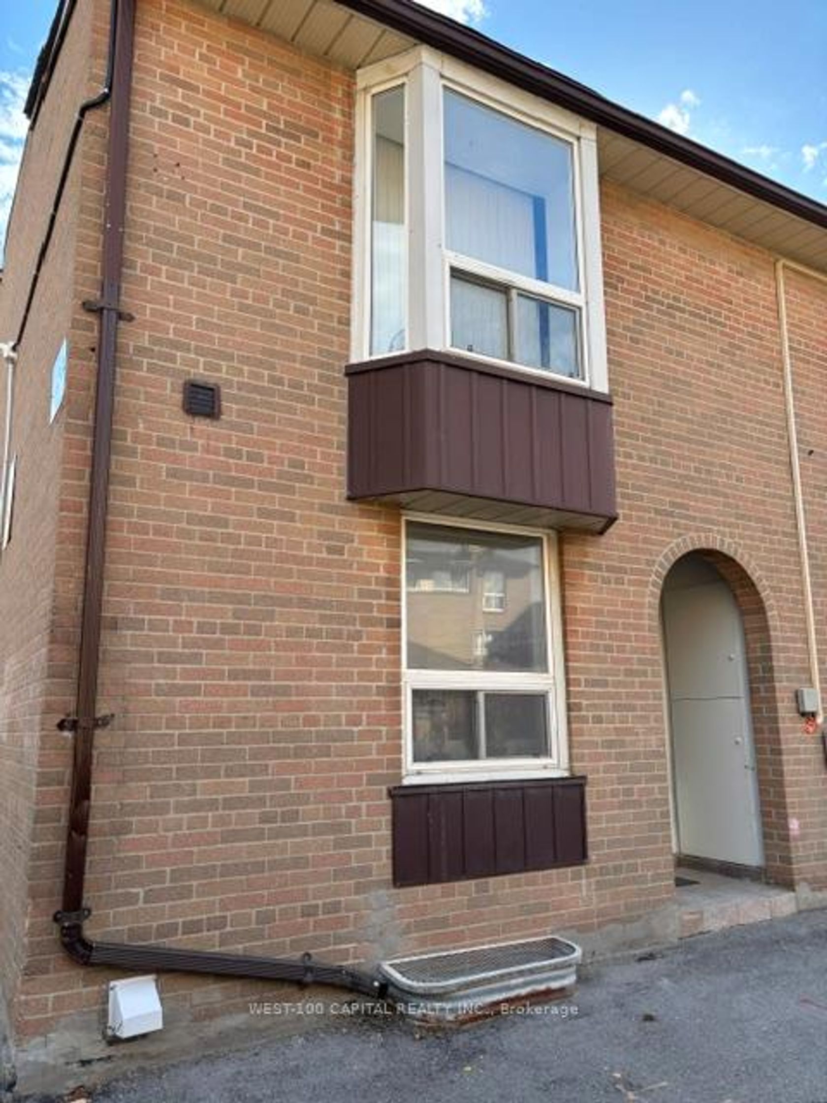 #73 - 246 John Garland Boulevard, Clairville, Toronto 