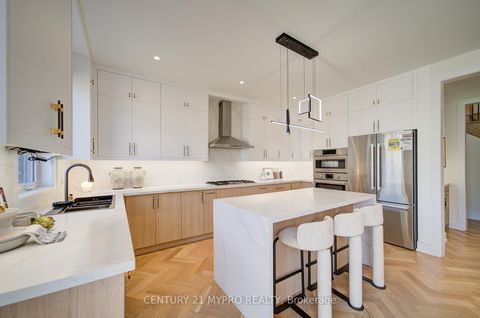 Photo 15 at 12 Vanderbergh Avenue, Angus Glen, Markham