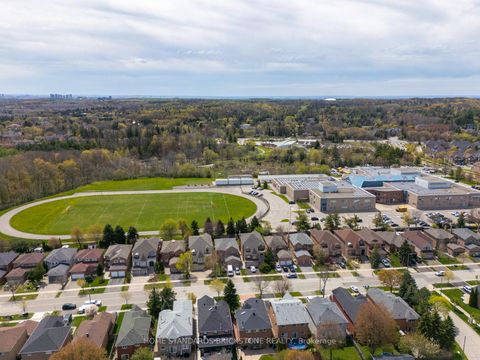 Photo 11 at 65 Springer Drive S, Westbrook, Richmond Hill