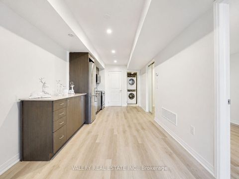 Photo 5 at 1 - 183 William Duncan Road, CFB, Toronto