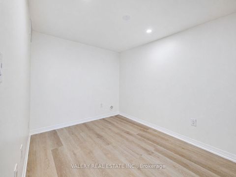Photo 13 at 1 - 183 William Duncan Road, CFB, Toronto
