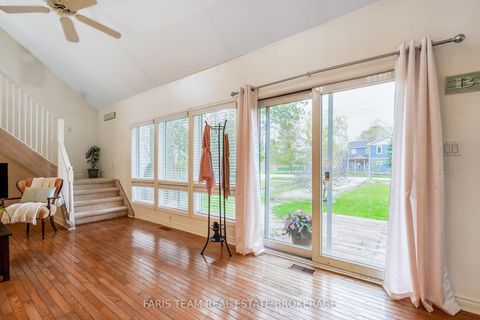Photo 3 at 2720 Ireton Street, Rural Innisfil, Innisfil