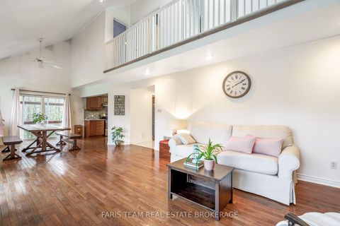 Photo 10 at 2720 Ireton Street, Rural Innisfil, Innisfil