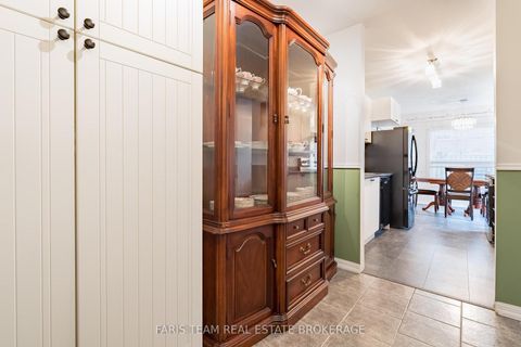 Photo 6 at 44 Hadden Crescent, Cundles East, Barrie