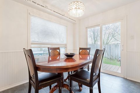 Photo 7 at 44 Hadden Crescent, Cundles East, Barrie