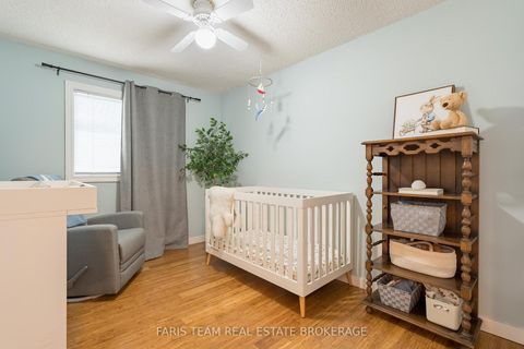 Photo 14 at 44 Hadden Crescent, Cundles East, Barrie