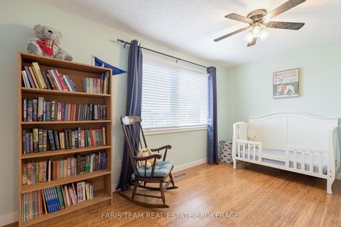 Photo 15 at 44 Hadden Crescent, Cundles East, Barrie
