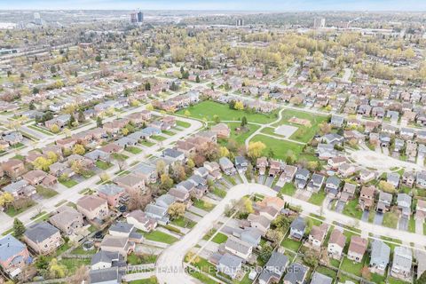 Photo 28 at 44 Hadden Crescent, Cundles East, Barrie
