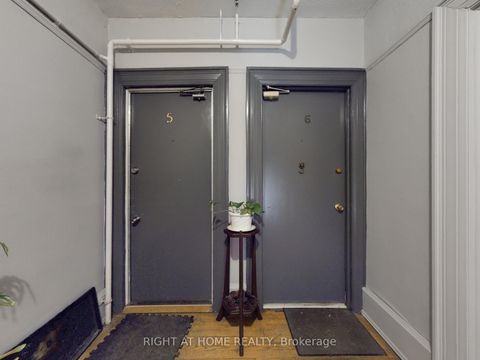 Photo 6 at 32 High Park Boulevard, Swansea, Toronto