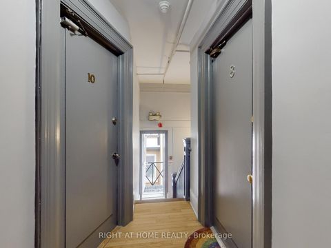 Photo 10 at 32 High Park Boulevard, Swansea, Toronto