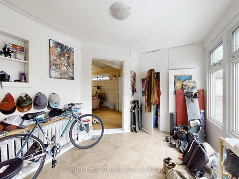 Photo 15 at 32 High Park Boulevard, Swansea, Toronto