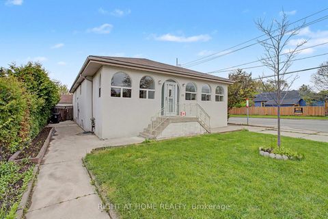 Photo 0 at 89 Newton Drive, Newtonbrook East, Toronto