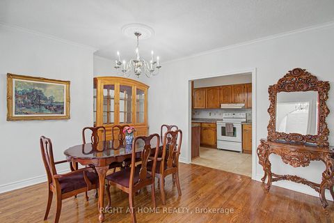 Photo 3 at 89 Newton Drive, Newtonbrook East, Toronto