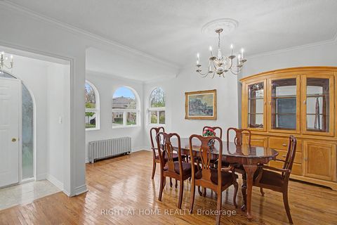 Photo 5 at 89 Newton Drive, Newtonbrook East, Toronto