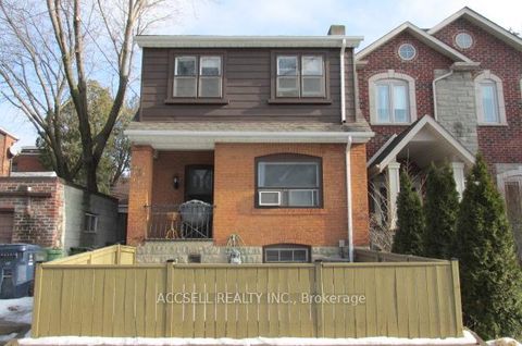 Photo 2 at 53 Arlington Avenue N, Wychwood, Toronto