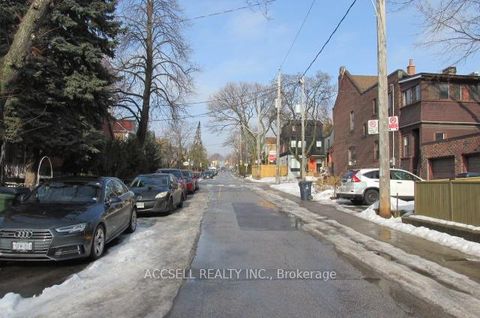 Photo 5 at 53 Arlington Avenue N, Wychwood, Toronto