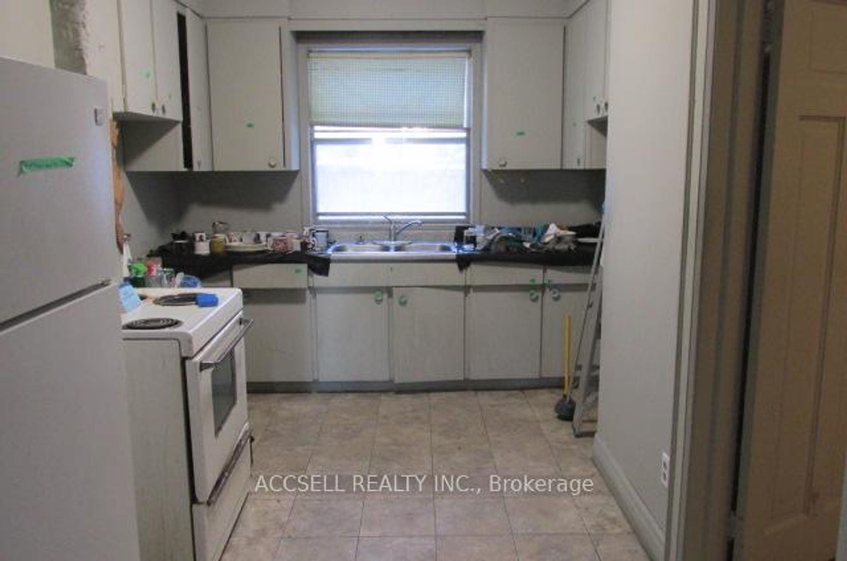 53 Arlington Avenue N, Wychwood, Toronto 